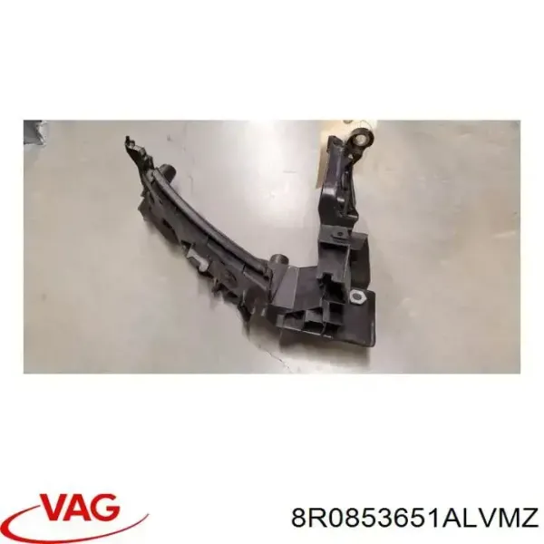 Решетка радиатора 8R0853651ALVMZ VAG