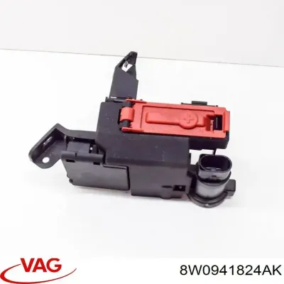 Блок предохранителей VAG 8W0941824AK