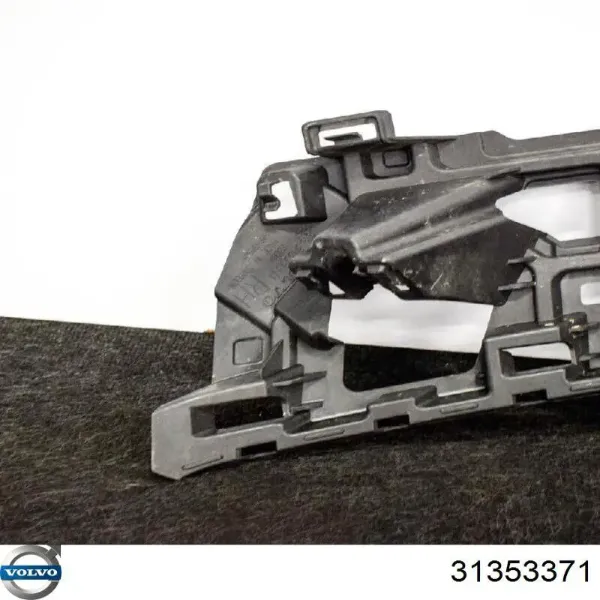 Кронштейн бампера переднего правый 31353371 Volvo