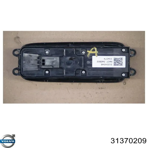Патрубок интеркулера 31370209 Volvo