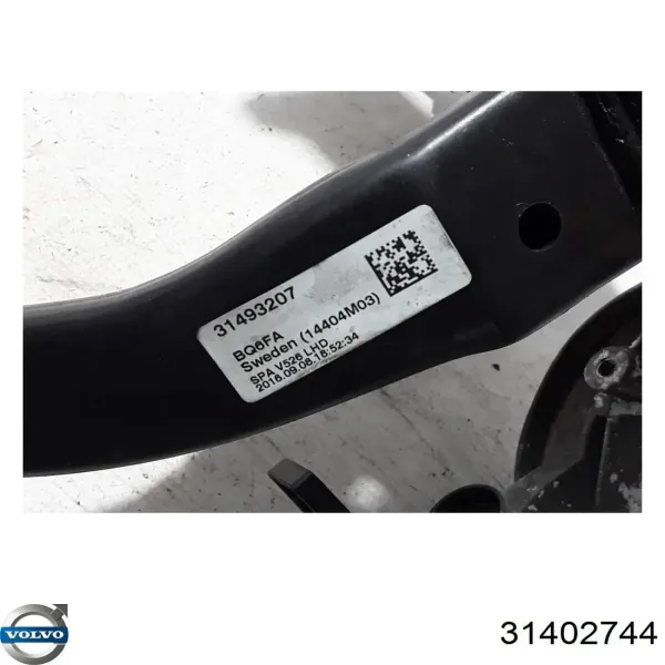  32390330 Volvo