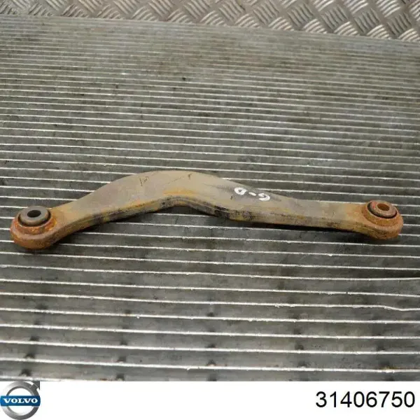 Рычаг задней подвески верхний 31406750 Volvo