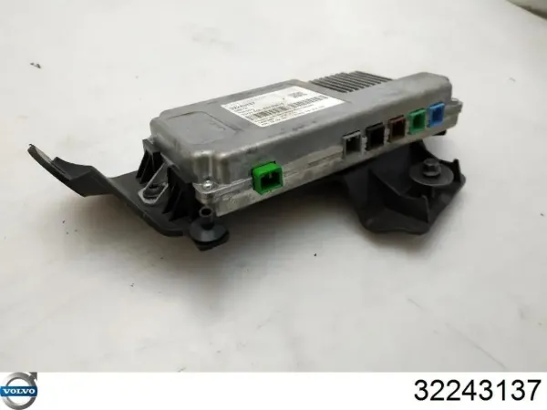 Модуль управления камерой 32243137 Volvo