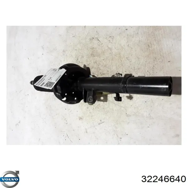 Амортизатор передний правый 32246640 Volvo