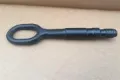 Буксировочный крюк 8K0805615A VAG