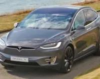 NHTSA требует отзыва 158 тысяч авто Tesla