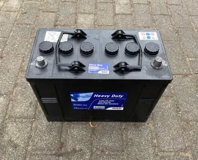 Авто акумулятор Даф 125 А/г 12 В (1315880)