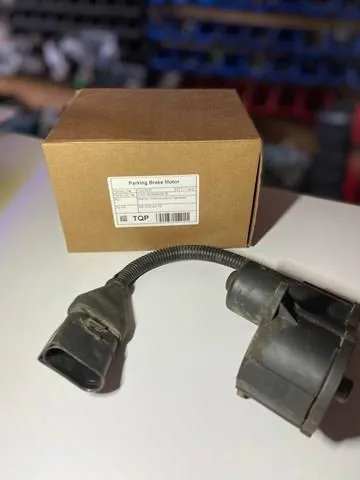 Мотор привода тормозного суппорта заднего TQ33027 Tqparts