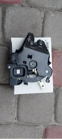 Купить Замок багажника Мазда 3  BL