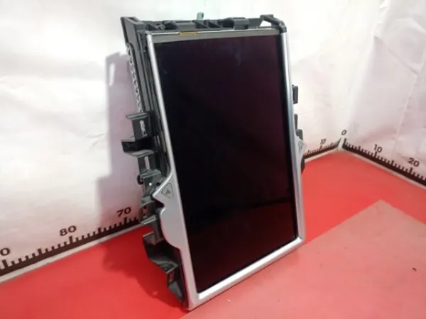 Дисплей многофункциональный 104500600D Tesla
