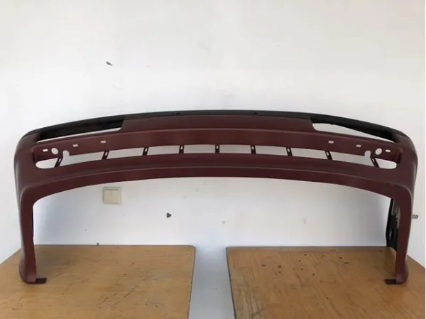 Передний бампер Audi 80 B2