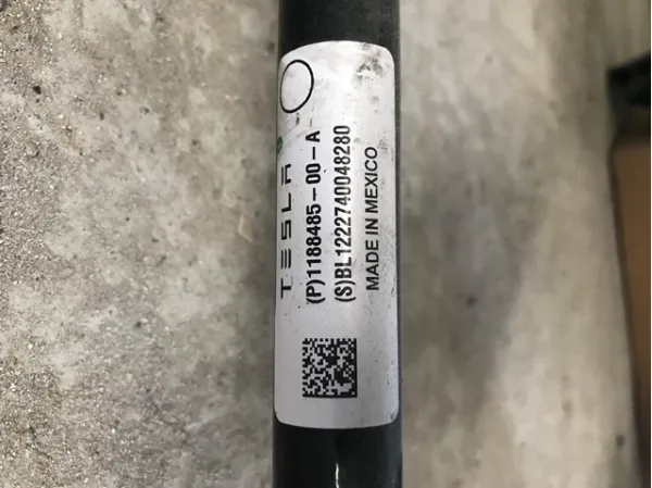Стабилизатор задний 118848500A Tesla