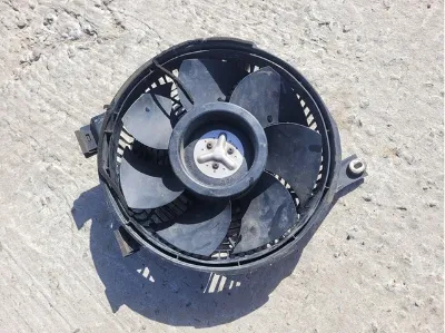 Вентилятор (крыльчатка) радиатора кондиционера TOYOTA 8859060101