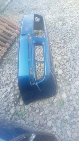 Передний бампер 3U0807217 VAG