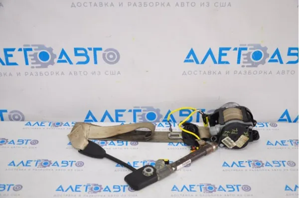 Левый ремень безопасности 561857705DUHQ VAG
