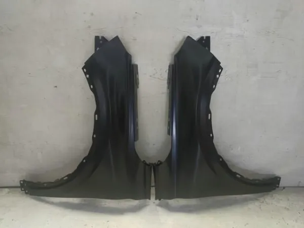 Крыло переднее левое LJ7Z16006A Ford