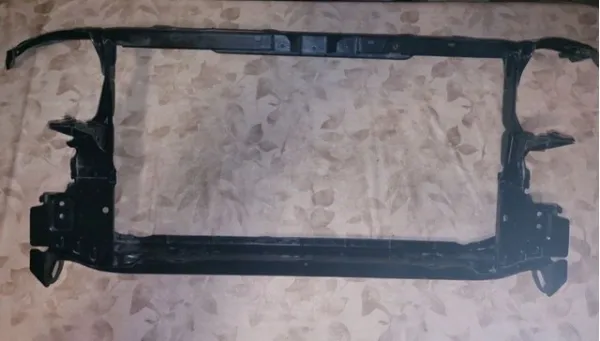Рамка радиатора Toyota Corolla E12