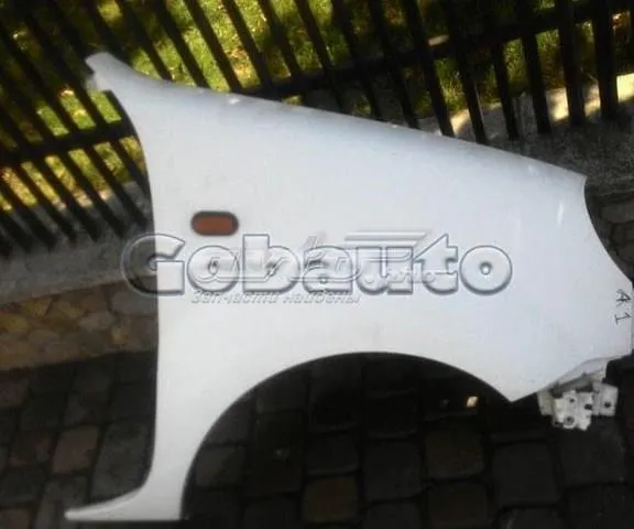 Крыло переднее правое 7751718632 Renault (RVI)