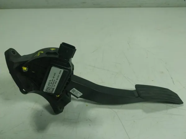 Педаль газа LR159565 Land Rover