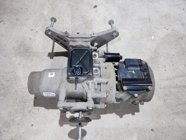 Задний редуктор K68409811AB Fiat/Alfa/Lancia