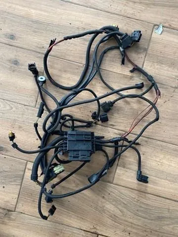  12527591981 BMW