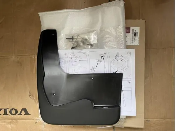 Передние брызговики 1606277380 Peugeot/Citroen