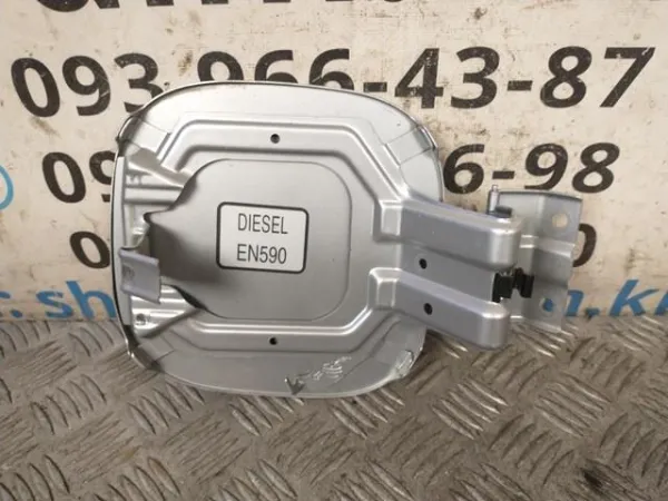 Лючок (дверца) бензобака Mitsubishi Outlander III внедорожник (GF, GG) (2010 - 2022) цена, от 19.02 USD