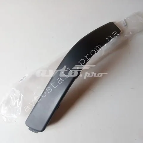 Накладка бампера переднего правая 0130072922C Tempest
