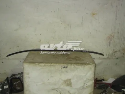 Молдинг стекла заднего MITSUBISHI MR520295