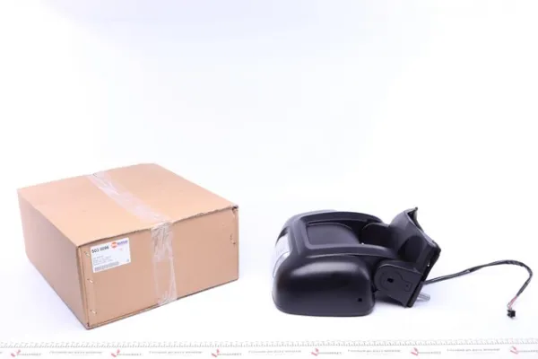Правое зеркало 5030096 Autotechteile
