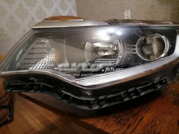 Левая фара 92101D5040 Hyundai/Kia