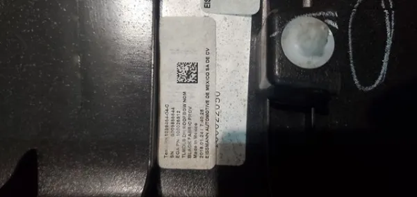  103946404C Tesla