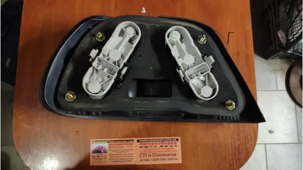 Задний фонарь Volvo S40 I