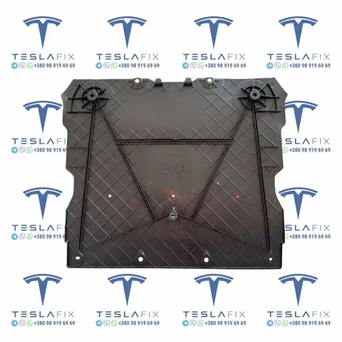 149915100A Tesla Motors Защита двигателя, поддона (моторного отсека)