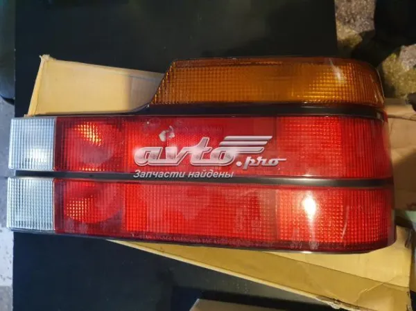 Задний фонарь GC0289664A Mazda