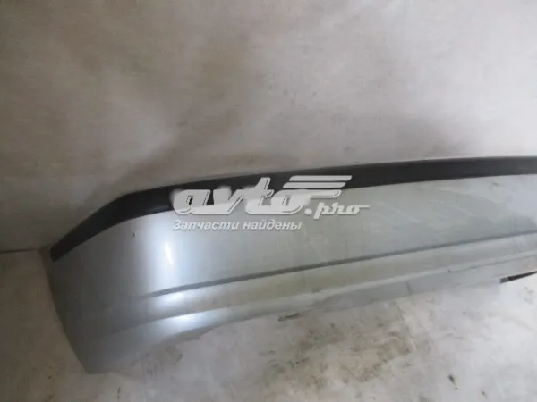 Задний бампер 51120030350 BMW