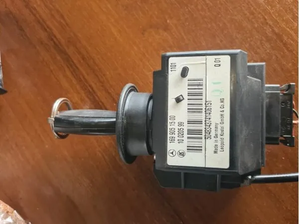  1699051500 Mercedes