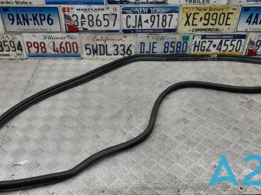 Уплотнитель двери задней (на кузове) 8A8Z74253A10A Ford