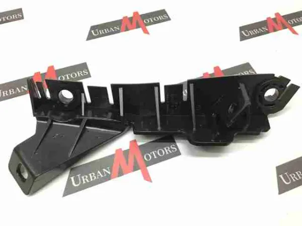 Кронштейн бампера переднего левый LR116272 Land Rover