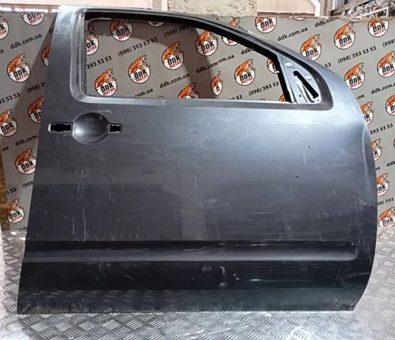 Дверь передняя правая HMA00EA0AA Nissan/Infiniti