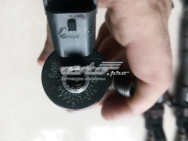 Топливные форсунки 0445110056 Bosch
