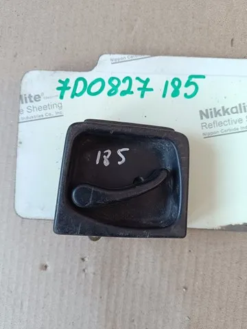  7D0827185 VAG