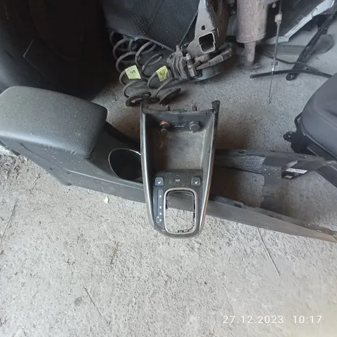  846111M400WK Hyundai/Kia