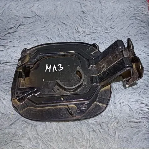 Купить Лючок бензобака Митсубиси Аутлендер III GF, GG