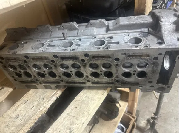 Купить 6120102320 Mercedes ГБЦ  двигателя