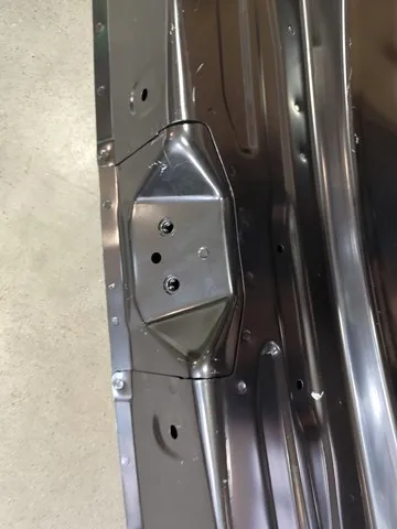 Панель багажного отсека задняя 75610W120P Mitsubishi