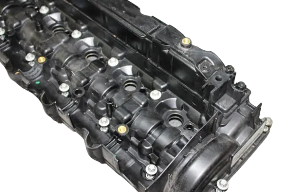 Клапанная крышка 7812894 BMW