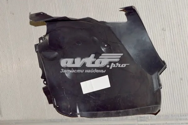 Подкрылок крыла переднего левый задний A2038841722 Mercedes