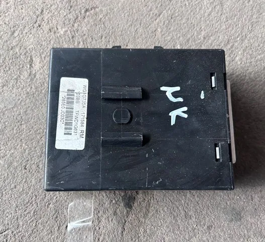  285E0JD03C Nissan/Infiniti