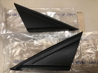 Накладка стойки кузова внешняя передняя правая FORD 1730621